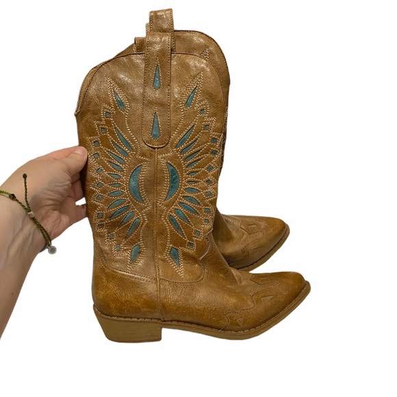 coconuts cowboy boots